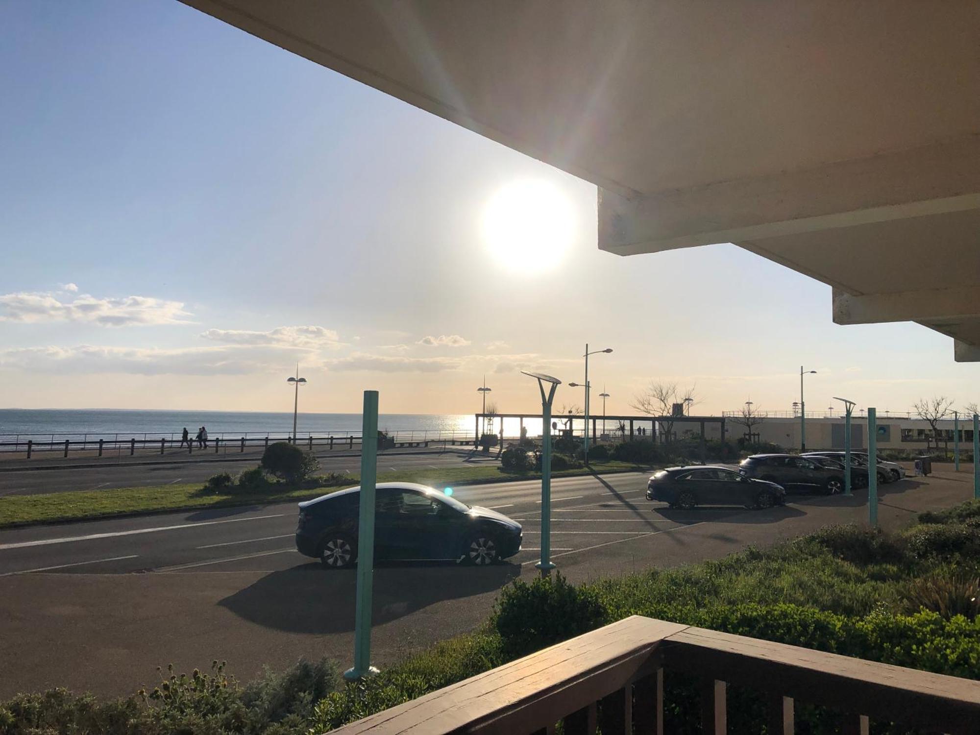 Le Front De Mer سان جان دي مونت المظهر الخارجي الصورة